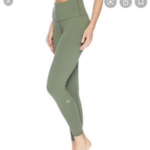 Alo airbrush Xs jungle